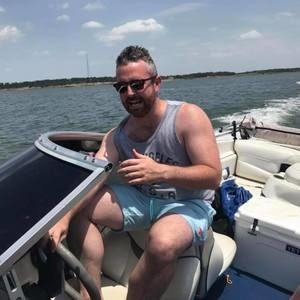 Meet your Posher, Chase